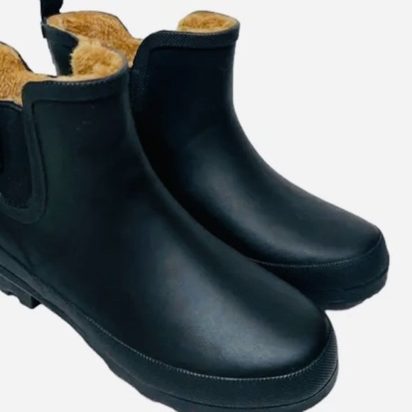 CHOOKA Women's Waterproof Slip-On Black Boots NWT Size 6 - Picture 6 of 11